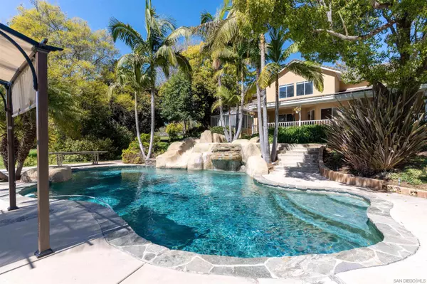 2891 Los Alisos Dr, Fallbrook, CA 92028