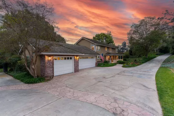 2891 Los Alisos Dr, Fallbrook, CA 92028