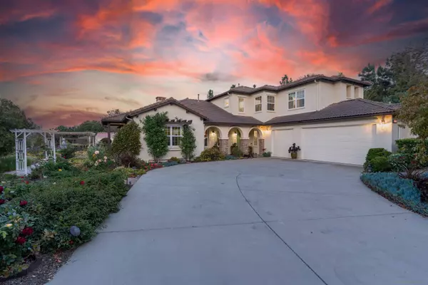 5034 Hill Ranch Dr, Fallbrook, CA 92028