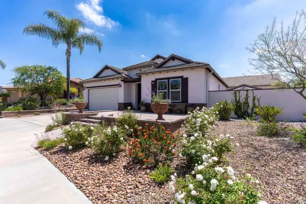 1961 James Gaynor St, Fallbrook, CA 92028