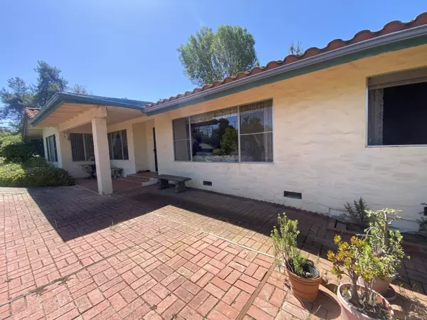 1345 Green Canyon Road, Fallbrook, CA 92028