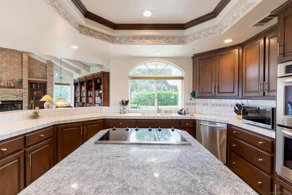 2377 Vern Drive, Fallbrook, CA 92028