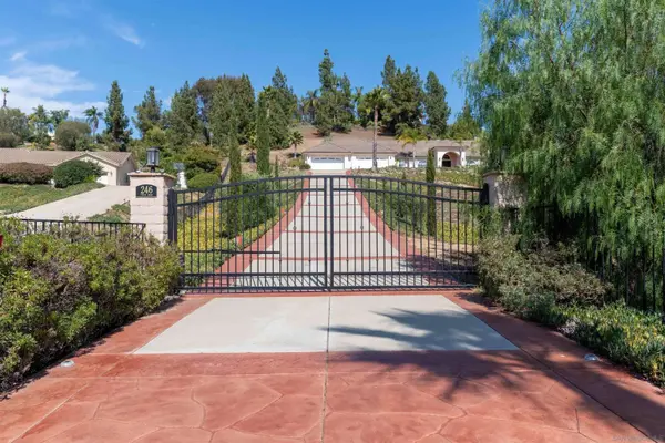 246 Yucca Road, Fallbrook, CA 92028