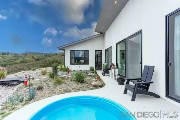 1615 Vista Del Lago, Fallbrook, CA 92028