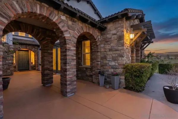 310 Highland Oaks, Fallbrook, CA 92028