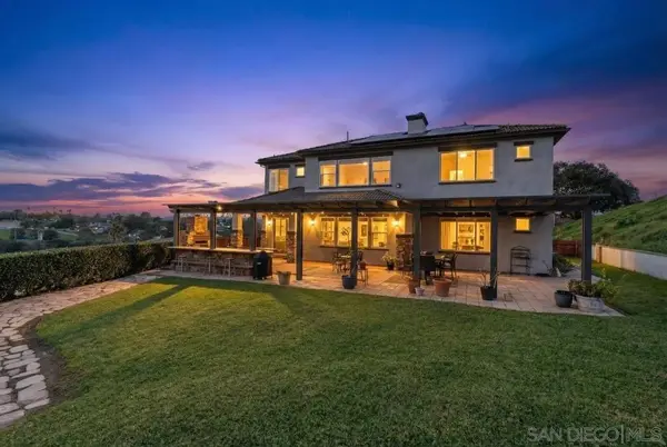 310 Highland Oaks, Fallbrook, CA 92028
