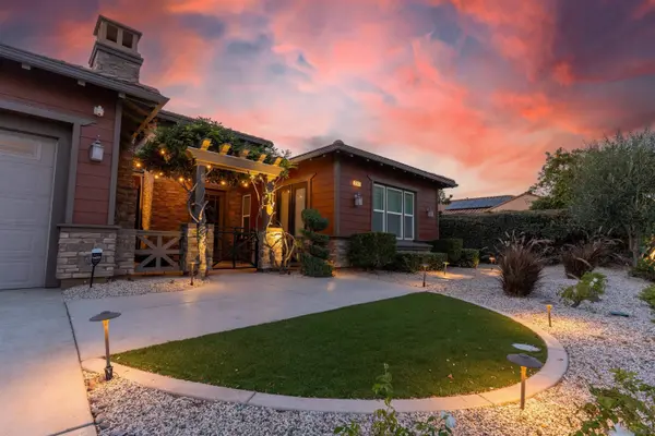 2067 James Gaynor, Fallbrook, CA 92028