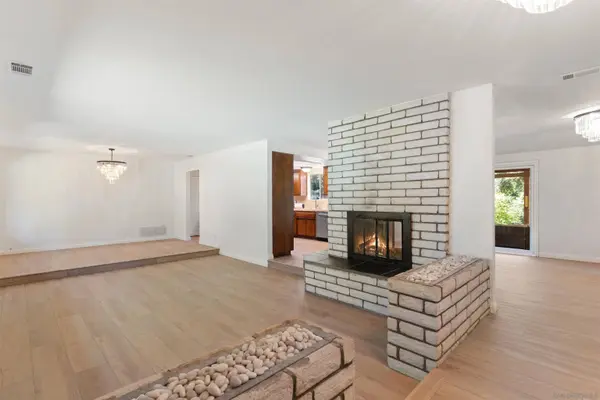 1027 Pepper Tree Lane, Fallbrook, CA 92028