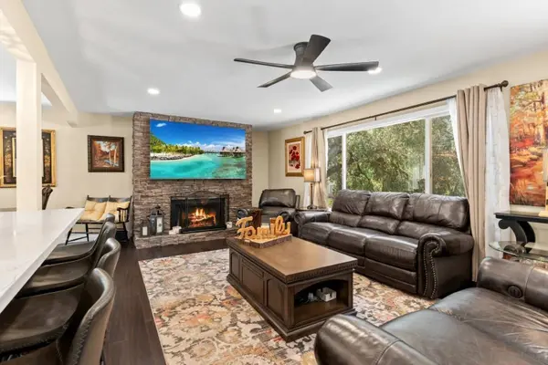 28108 Mountain Meadow Road, Escondido, CA 92026