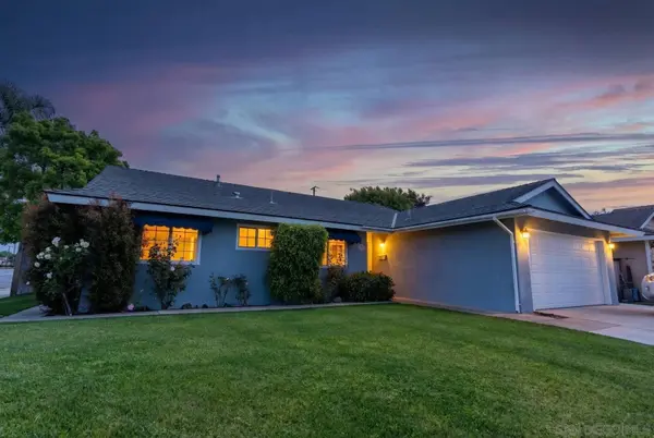 20022 Cove Circle, Huntington Beach, CA 92646