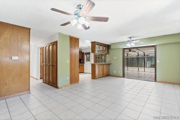 20022 Cove Circle, Huntington Beach, CA 92646