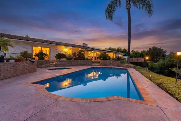 2422 Peet Lane, Escondido, CA 92025