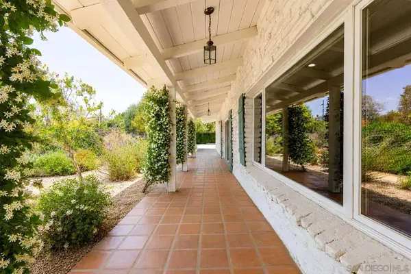 2422 Peet Lane, Escondido, CA 92025