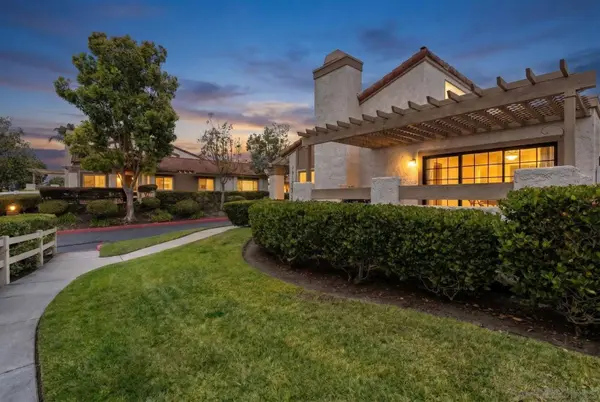 11872 Bernardo Terrace #A, San Diego, CA 92128