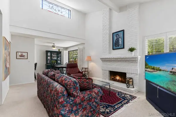 11872 Bernardo Terrace #A, San Diego, CA 92128