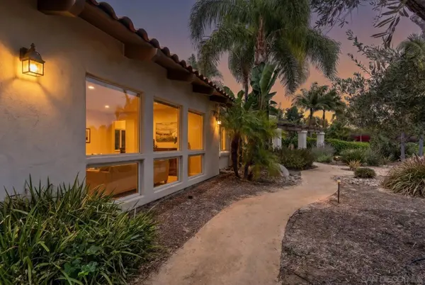 937 Pepper Tree Lane, Fallbrook, CA 92028