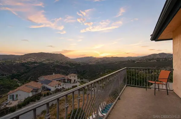 1550 Knoll Park Lane, Fallbrook, CA 92028