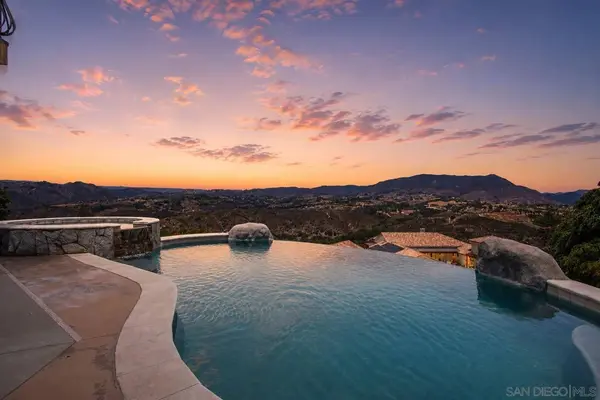 1550 Knoll Park Lane, Fallbrook, CA 92028