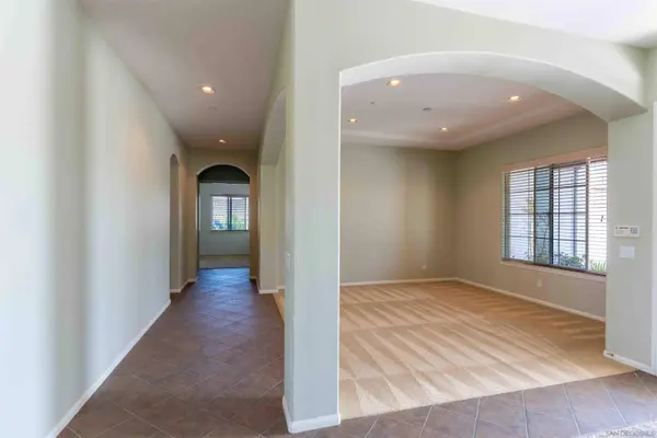 3862 Flowerwood Lane, Fallbrook, CA 92028