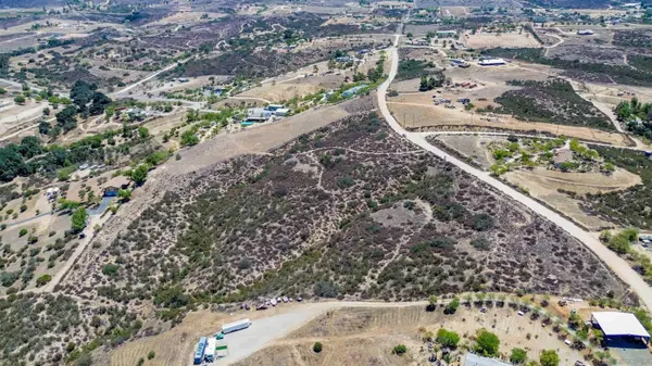 017 Calle Segovia #4, Temecula, CA 92592