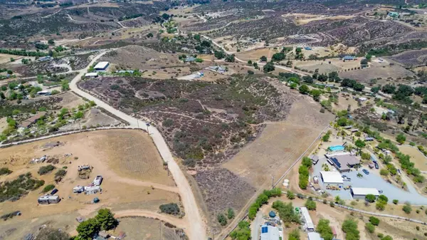 017 Calle Segovia #4, Temecula, CA 92592