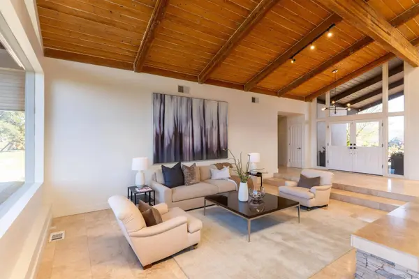 30410 Calle La Reina, Bonsall, CA 92003