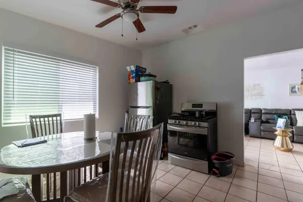 5484-88 Santa Margarita Street, San Diego, CA 92114