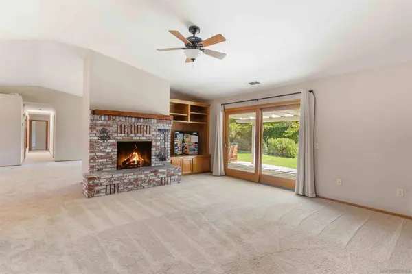 1044 Capra Way, Fallbrook, CA 92028