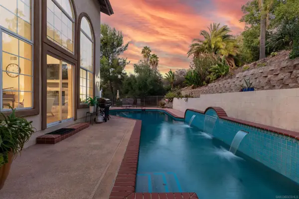 1696 Gil Way, Vista, CA 92084