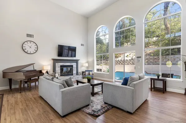 1696 Gil Way, Vista, CA 92084