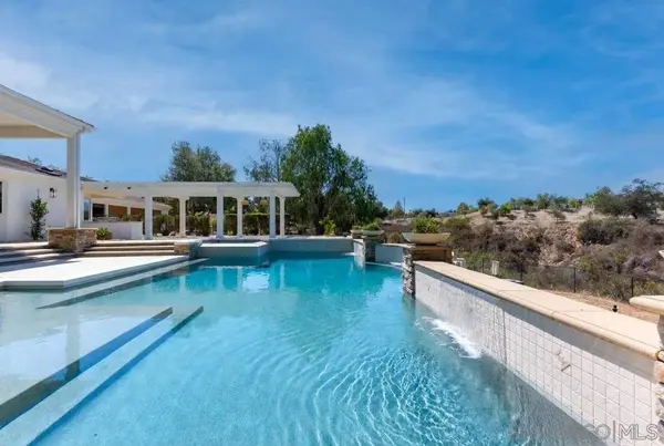 3068 Willow Heights Road, Fallbrook, CA 92028