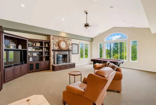 991 River Oaks, Fallbrook, CA 92028