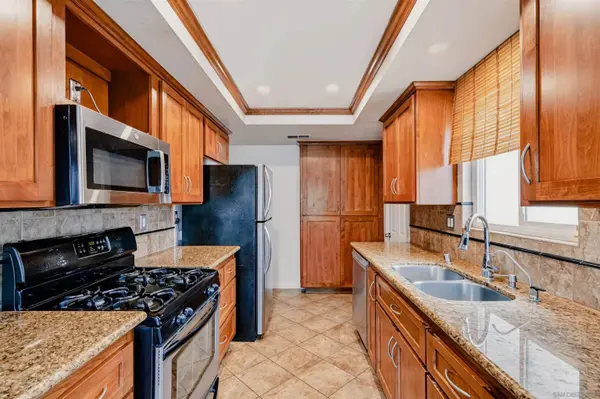 5127 Mandarin Drive, Oceanside, CA 92056
