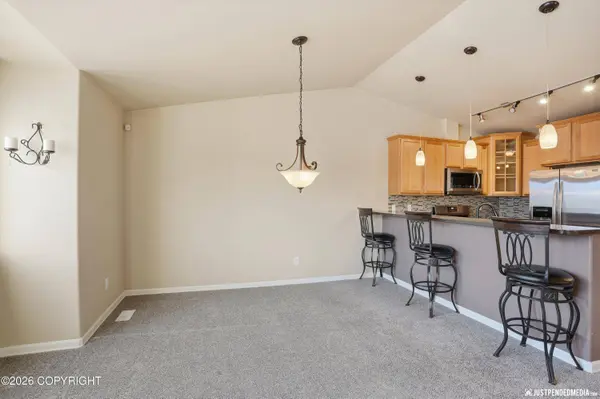 2608 Aspen Heights LOOP, Anchorage, AK 99508