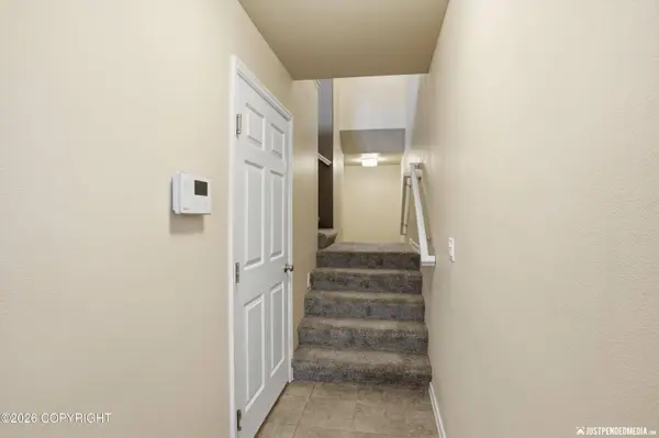 2608 Aspen Heights LOOP, Anchorage, AK 99508