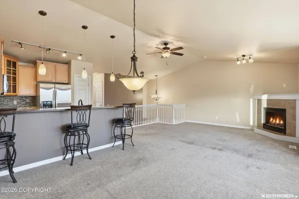 2608 Aspen Heights LOOP, Anchorage, AK 99508