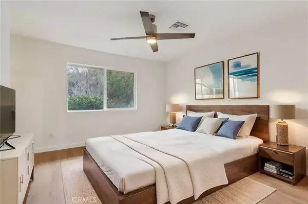 28512 Conejo View DR, Agoura Hills, CA 91301