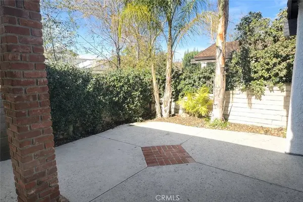 25444 Via Pacifica, Valencia, CA 91355