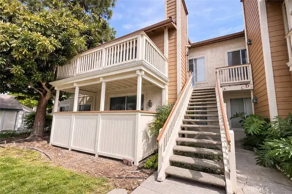 2456 Pleasant WAY #A, Thousand Oaks, CA 91362