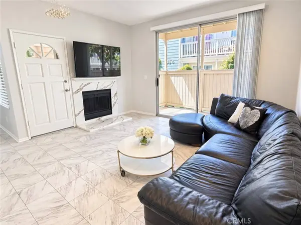 2456 Pleasant WAY #A, Thousand Oaks, CA 91362