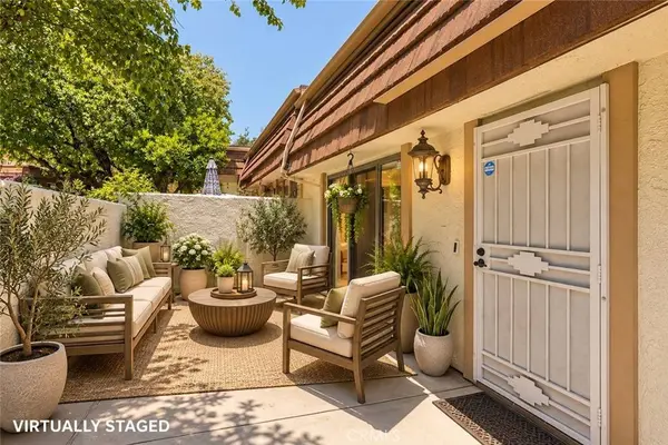 10161 Larwin AVE #3, Chatsworth, CA 91311