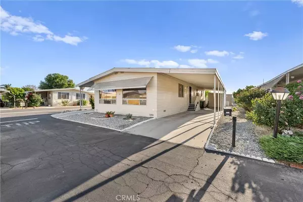 1525 W Oakland Avenue #50, Hemet, CA 92545