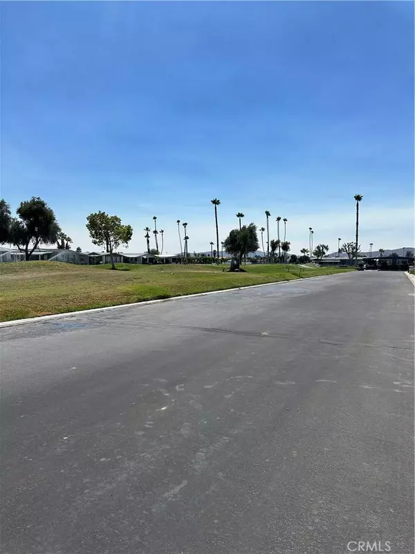 601 N. Kirby ST #78, Hemet, CA 92545