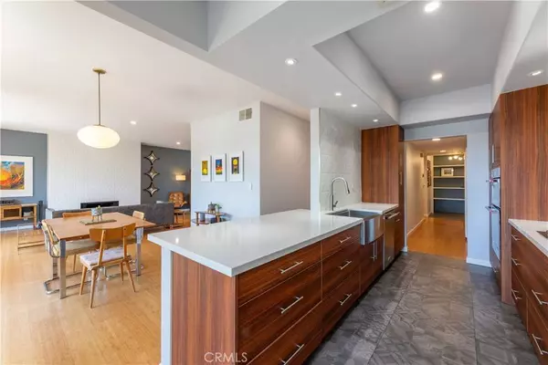 11322 Camarillo ST #204, North Hollywood, CA 91602