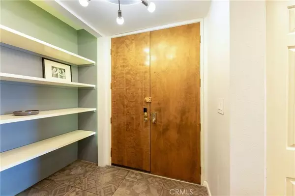 11322 Camarillo ST #204, North Hollywood, CA 91602