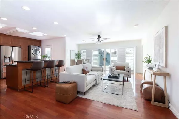 3079 N Bellflower BLVD, Long Beach, CA 90808