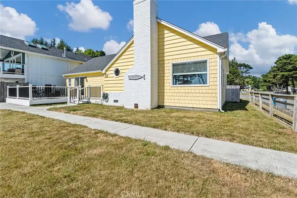 424 N Pebble Beach, Crescent City, CA 95531