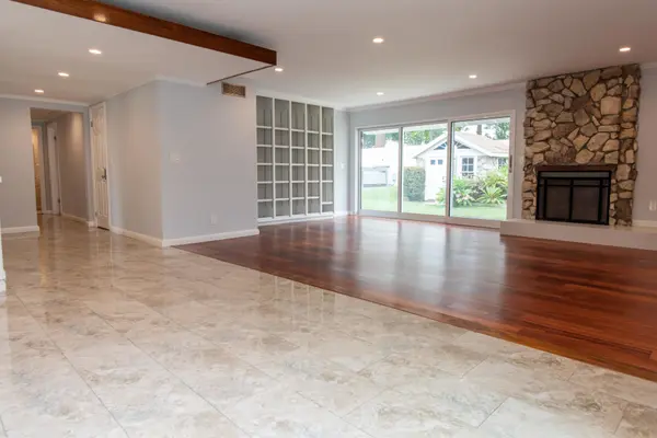 1108 Palmer Ave, Camarillo, CA 93010-4639