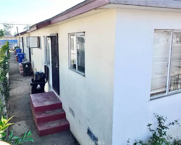 9618 S Figueroa ST, Los Angeles, CA 90003