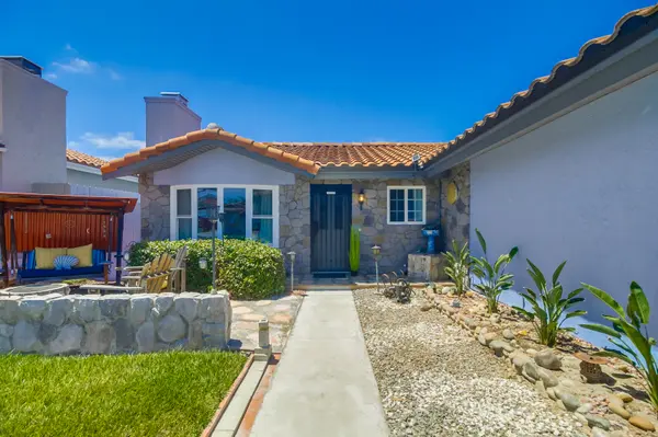 7460 Kamwood St, San Diego, CA 92126-5128